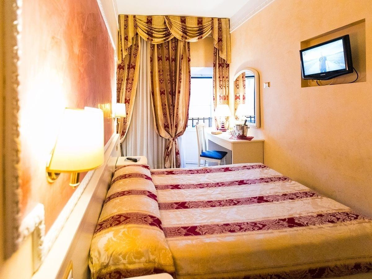 Hotel Erdarelli Рим Екстер'єр фото