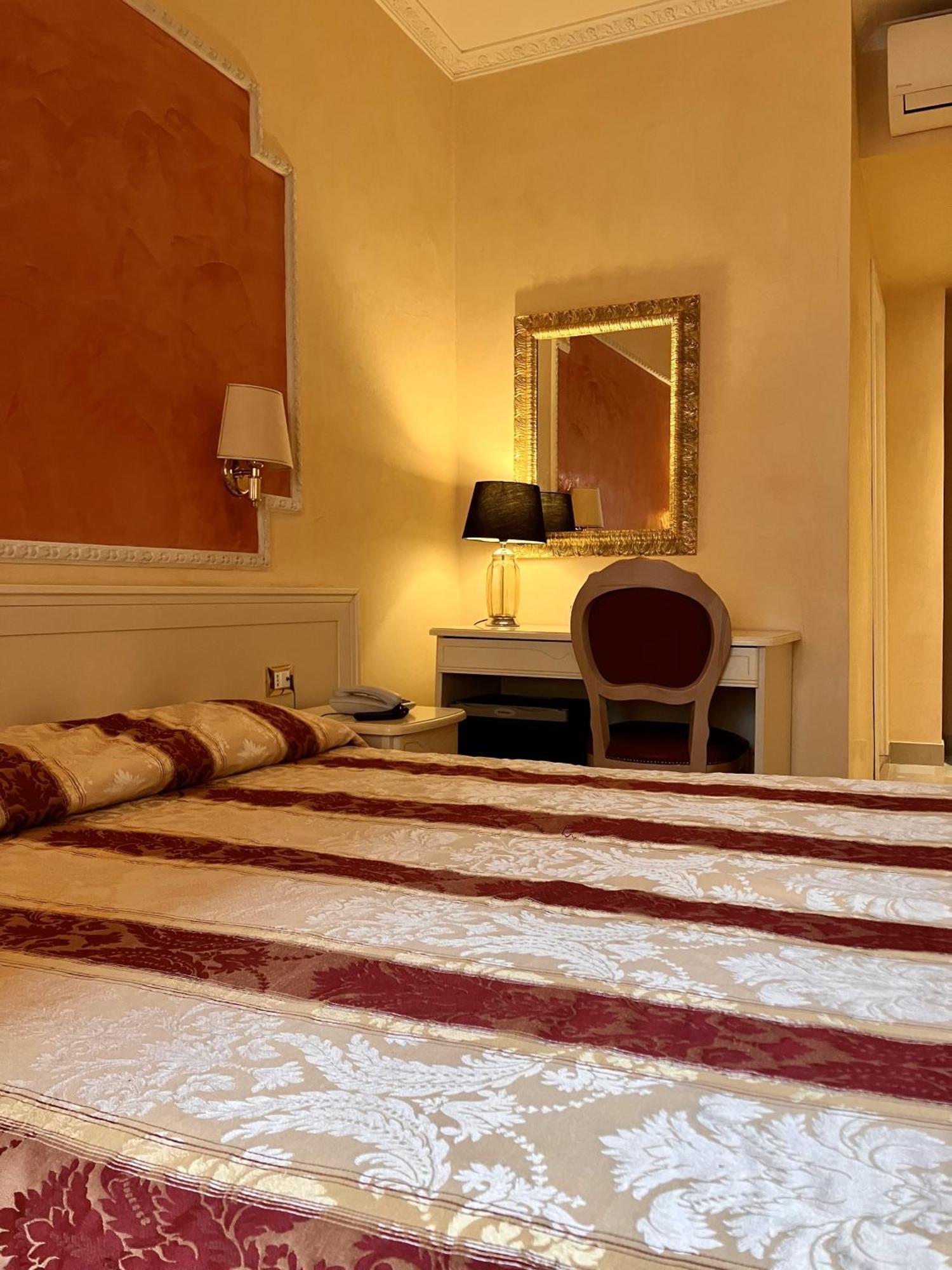 Hotel Erdarelli Рим Екстер'єр фото