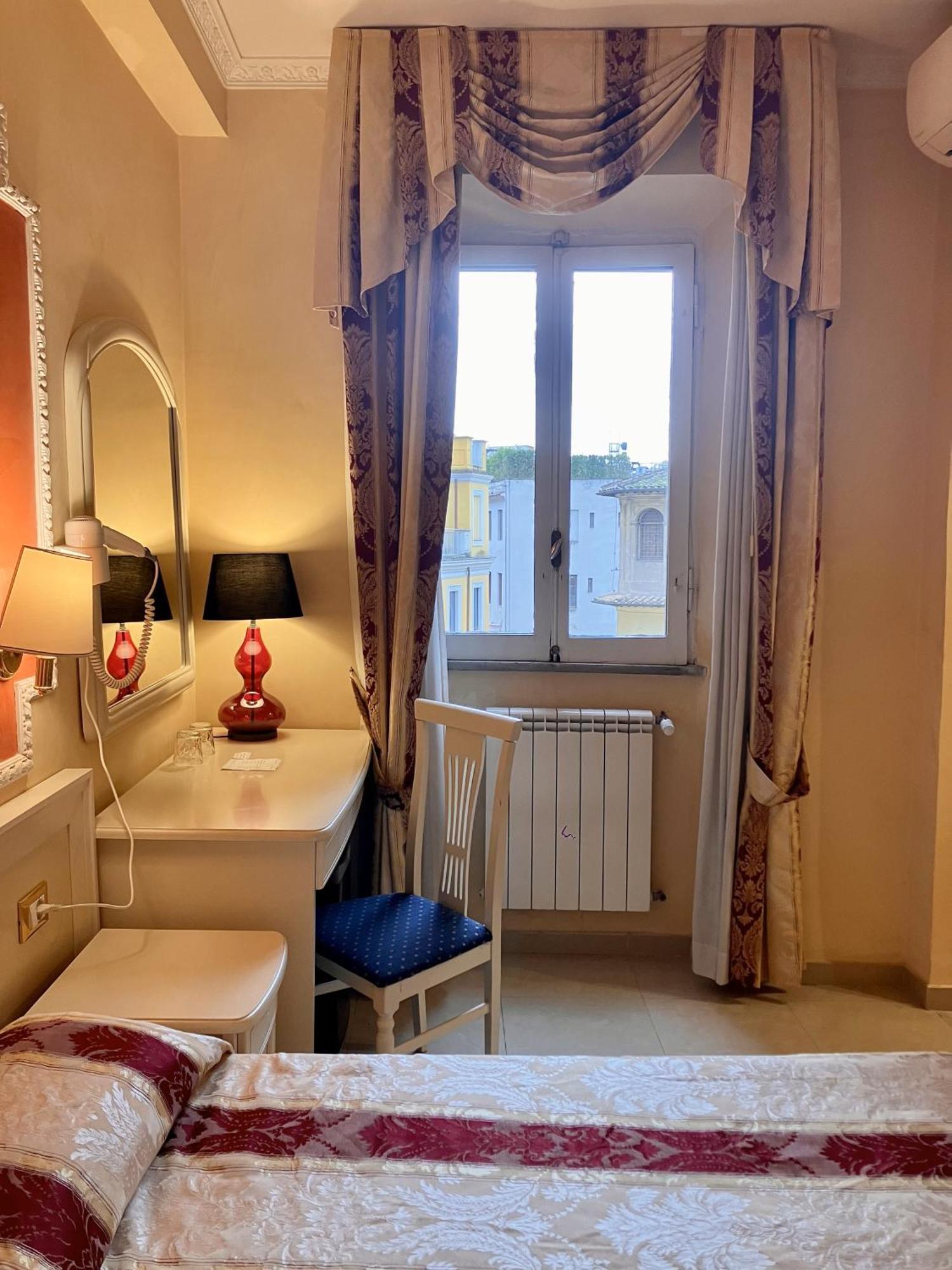 Hotel Erdarelli Рим Екстер'єр фото