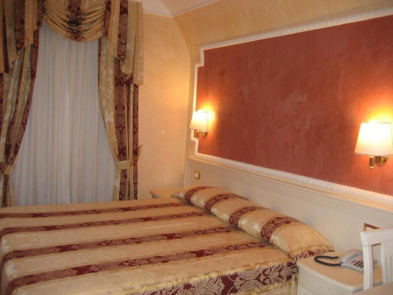 Hotel Erdarelli Рим Екстер'єр фото
